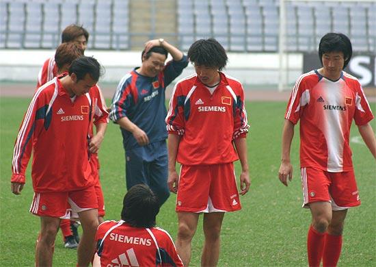 Tóc Nam Uốn Xoăn